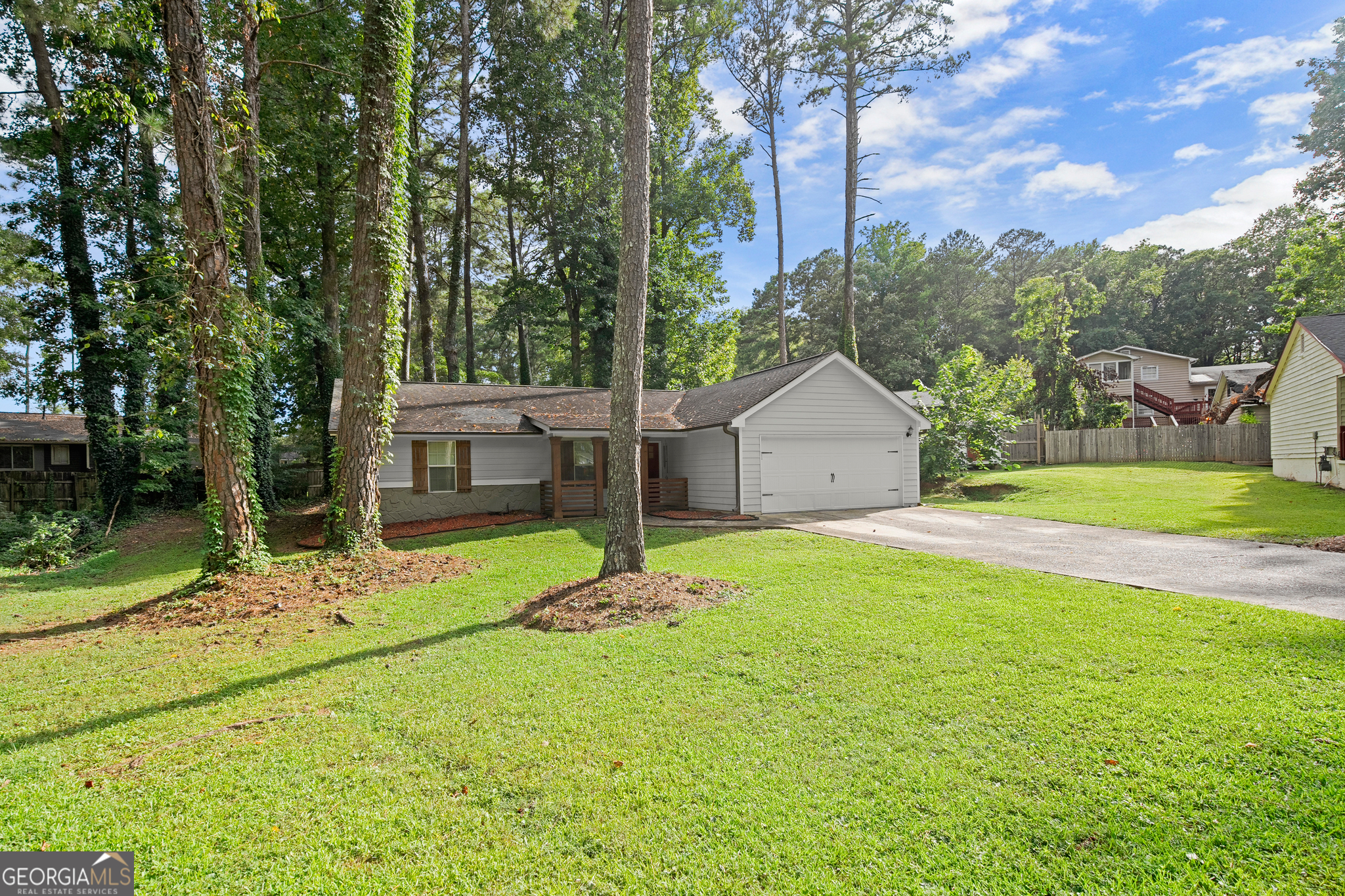 9053 Franklin CT