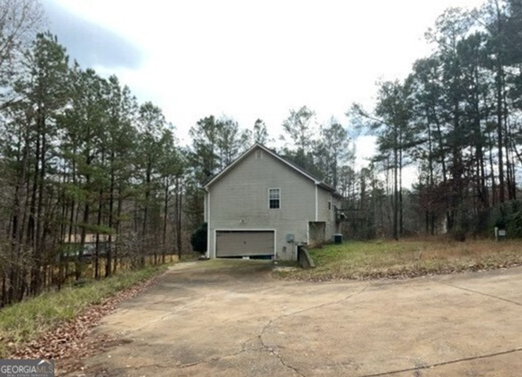 Photo of 8915 Tweeddale Drive, Winston, GA 30187 (MLS # 10659735)