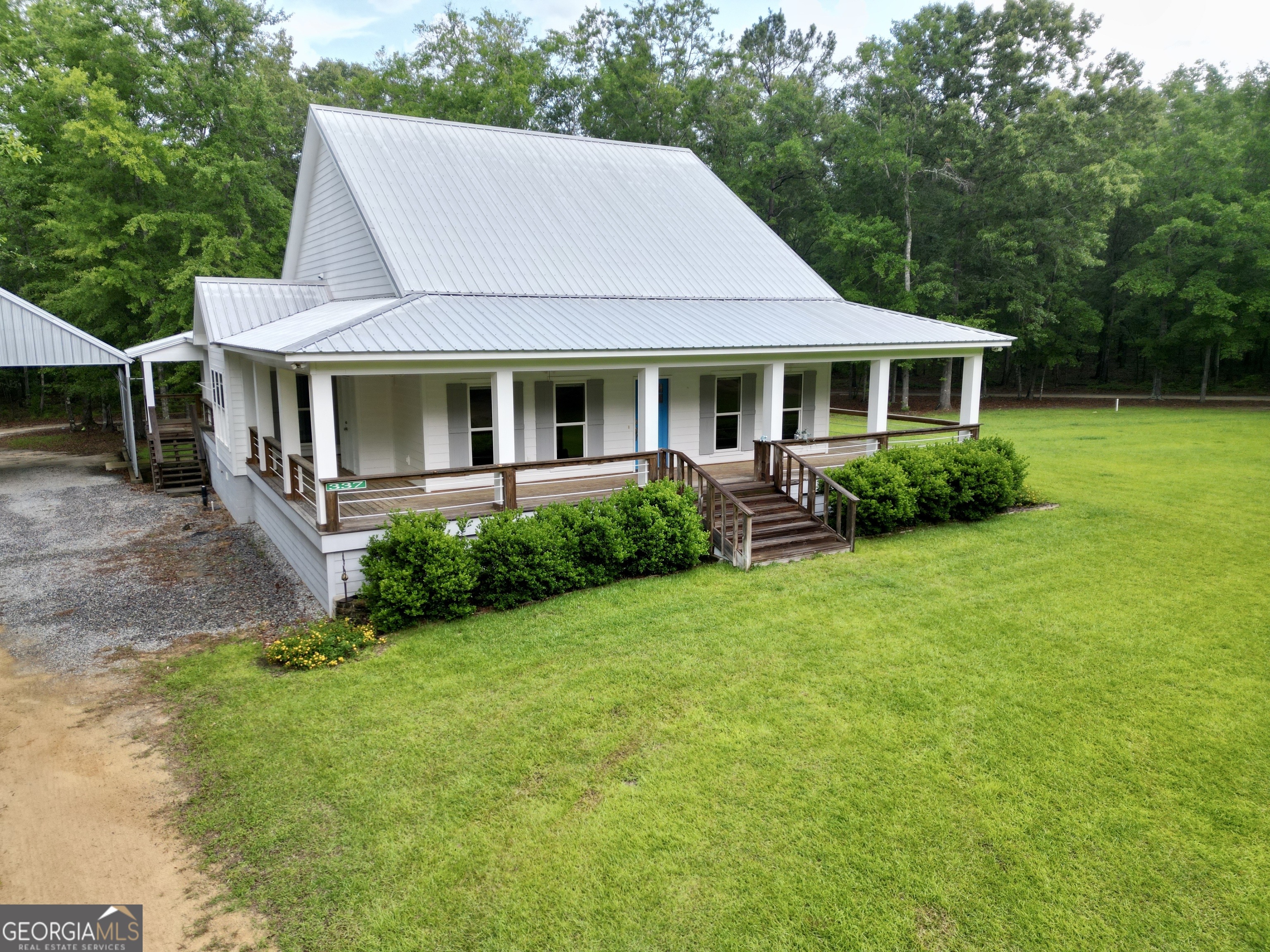 337 Stanley Cemetery RD