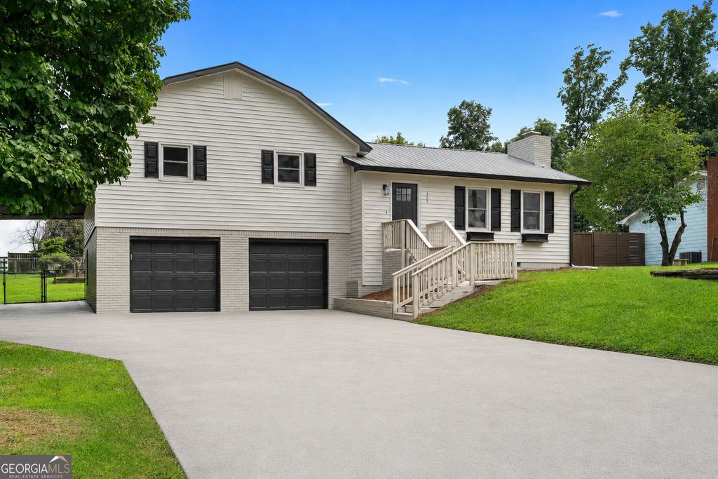 Photo of 105 Trickum Hills Drive, Woodstock, GA 30188 (MLS # 10794184)