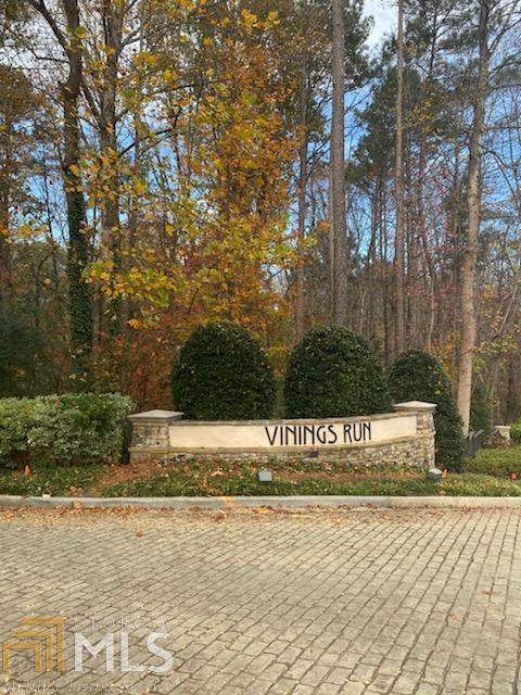 Vinings Run - Residential