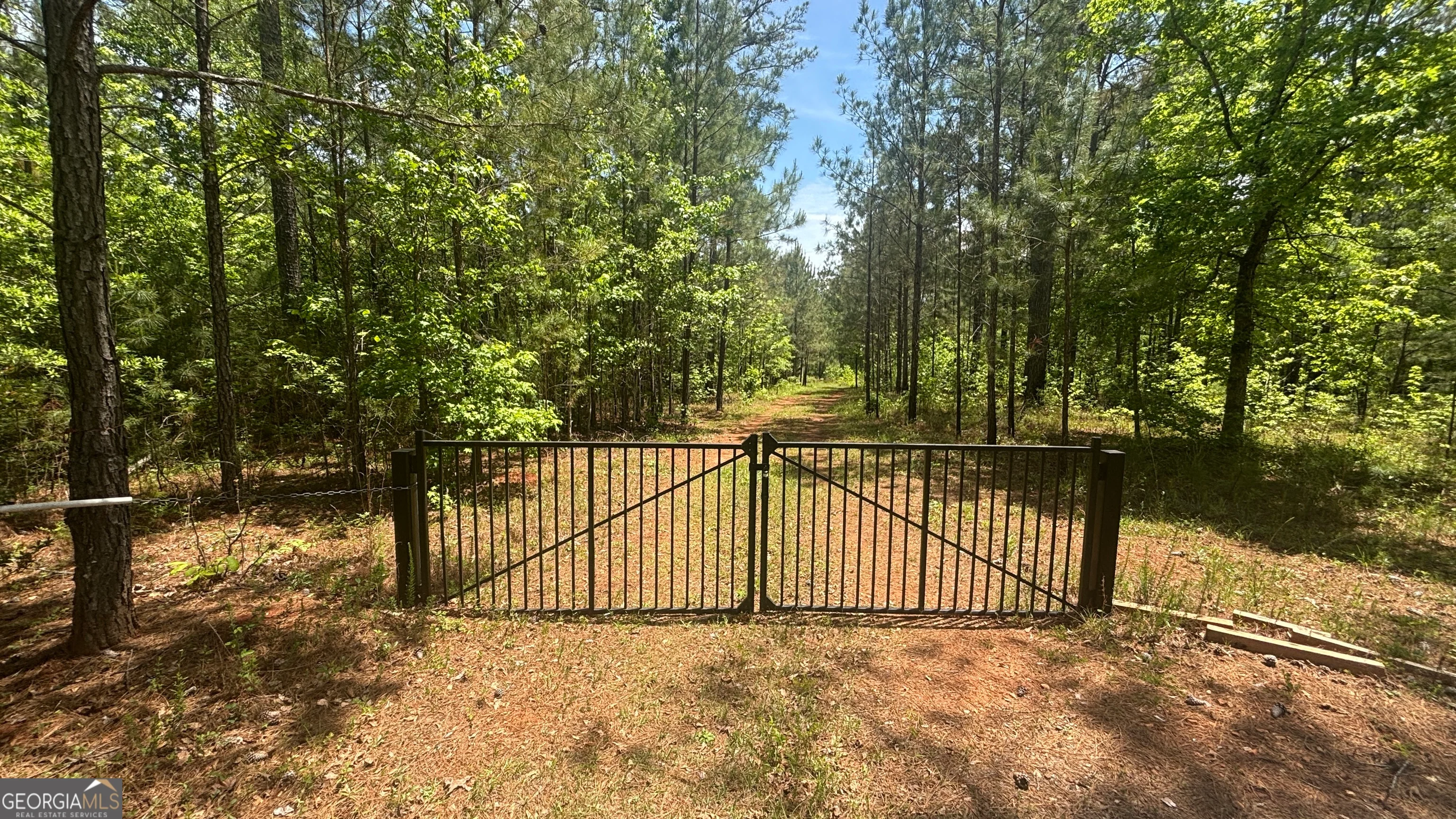 537 Zellner Road