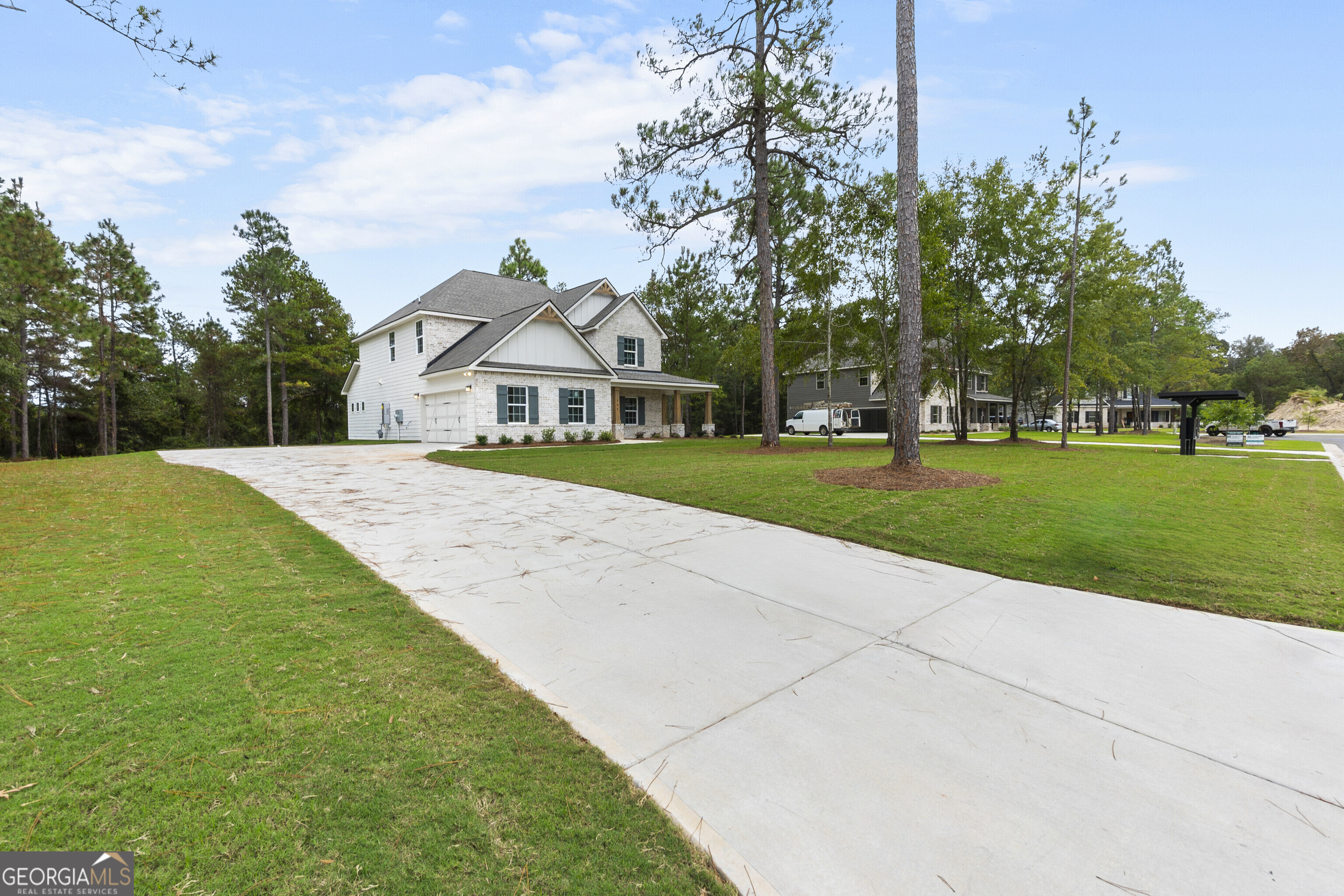 304 Air View DR