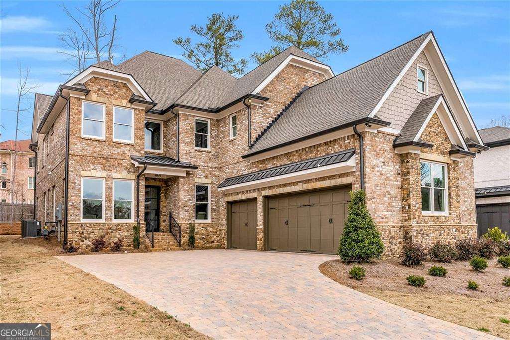 909 Sunny Meadows LN