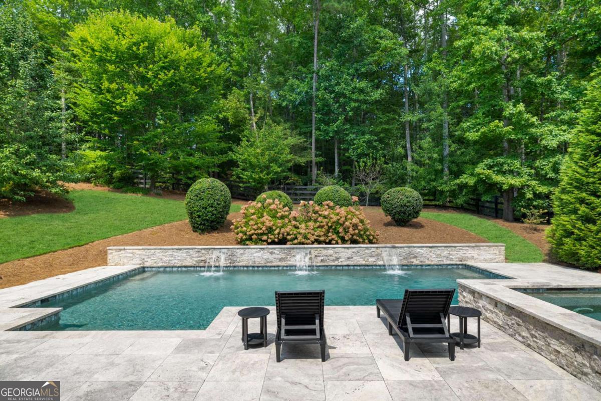 Manorview - Residential