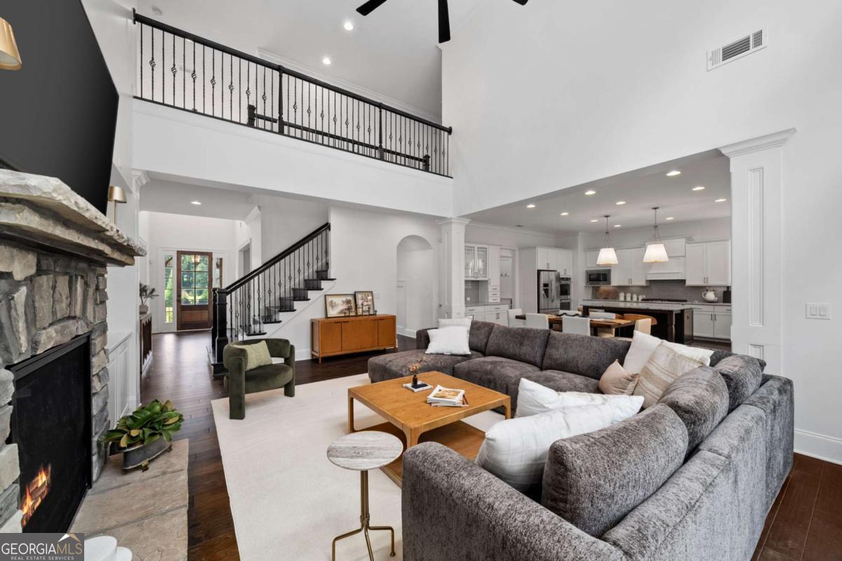 Manorview - Residential