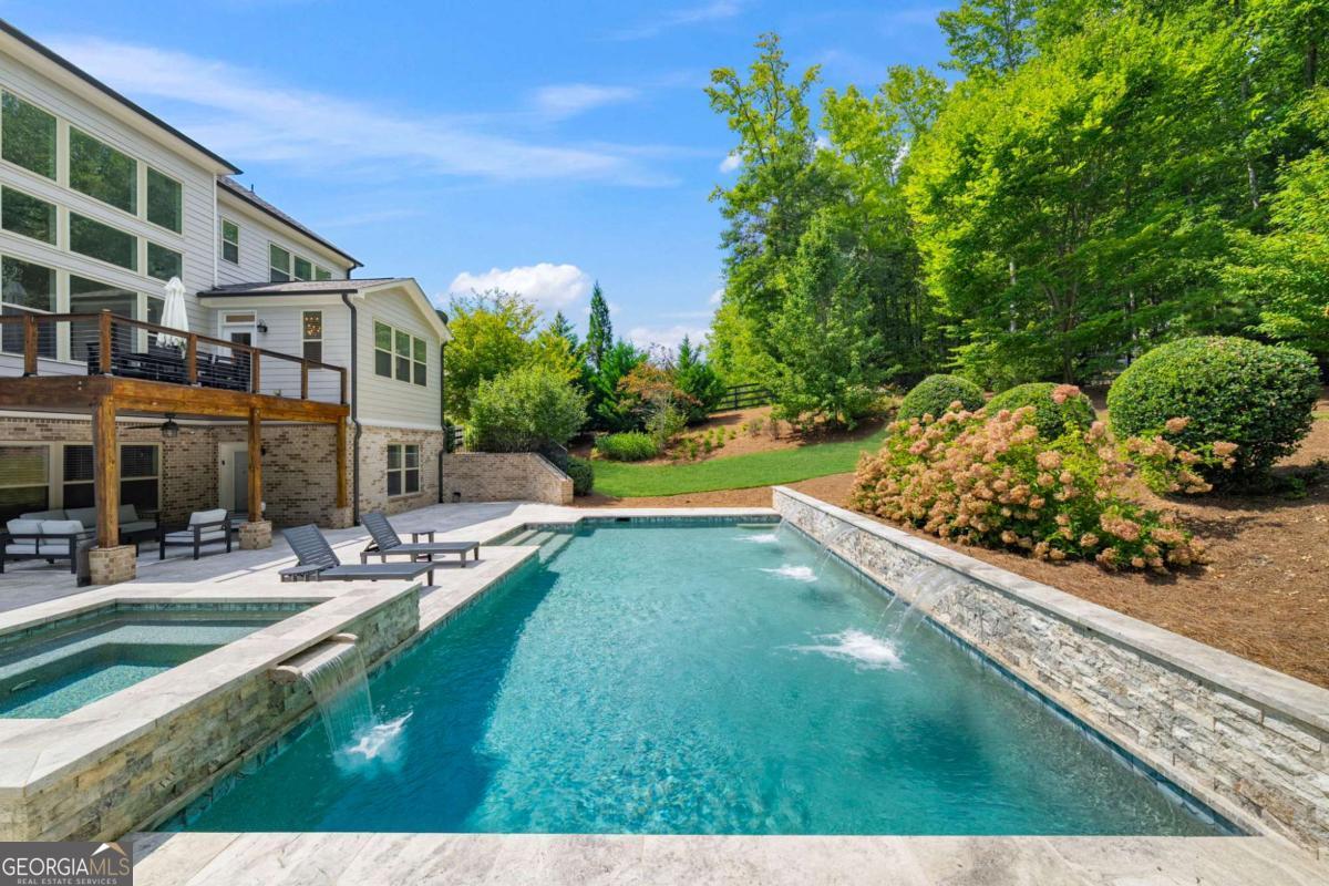 Manorview - Residential