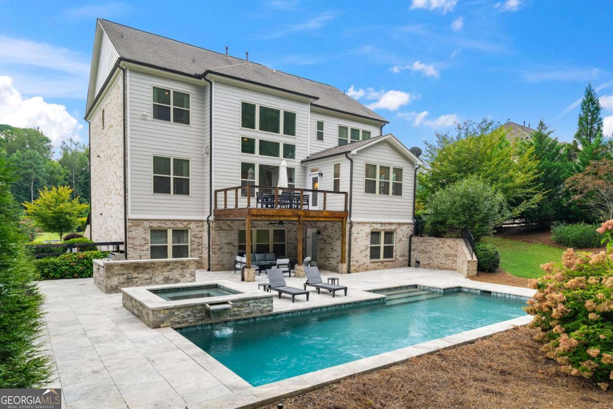 Manorview - Residential