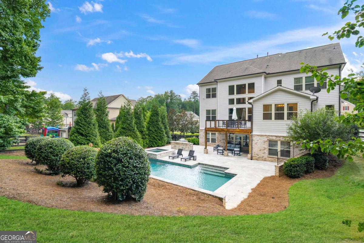 Manorview - Residential