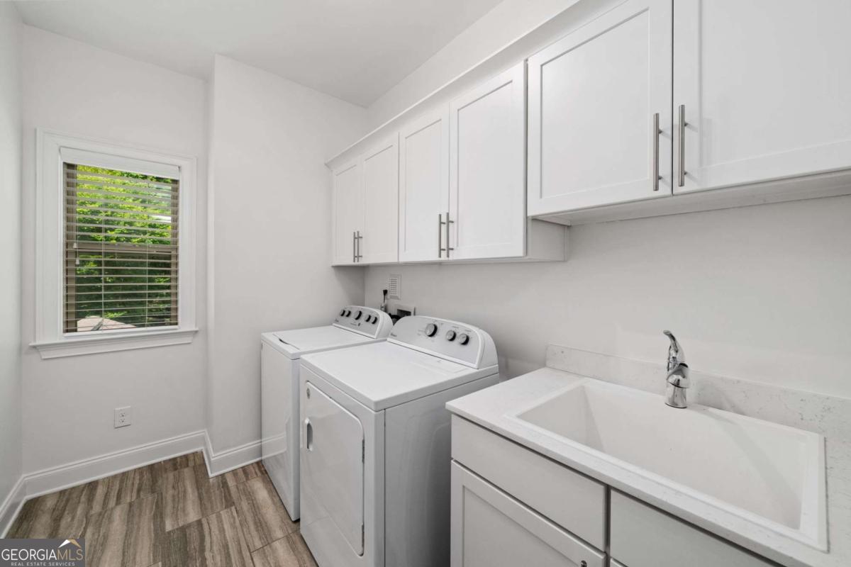 Manorview - Residential