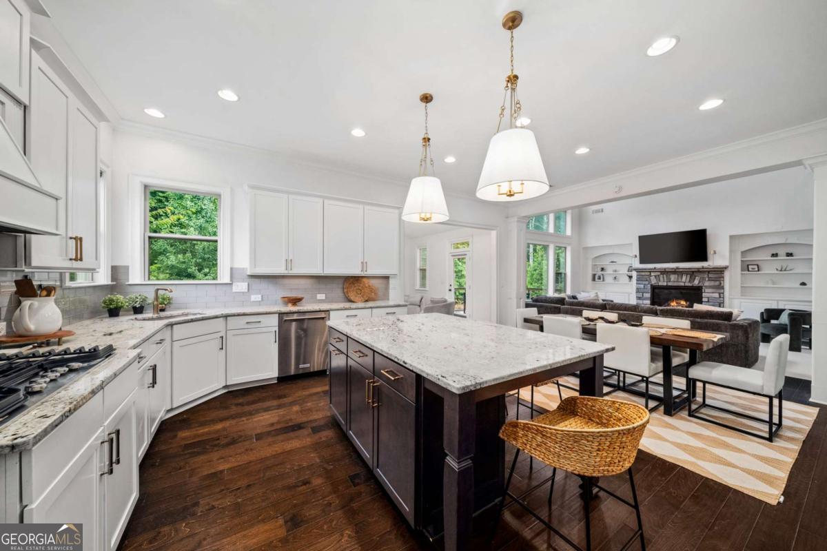 Manorview - Residential
