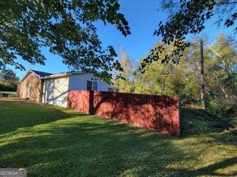 A home in Swainsboro