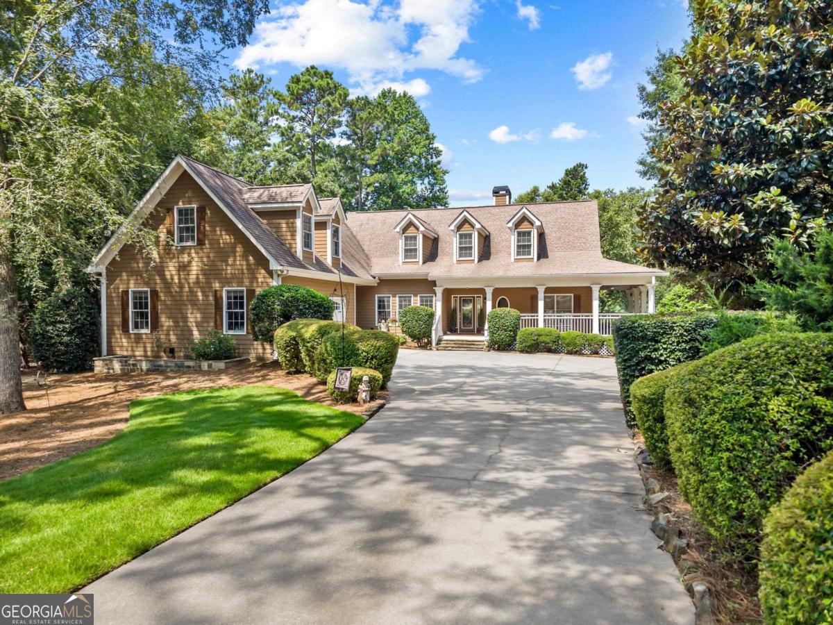 1051 Clearwater DR