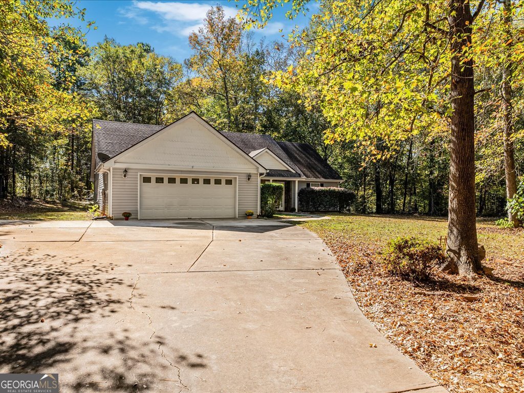 205 Pebble Creek DR