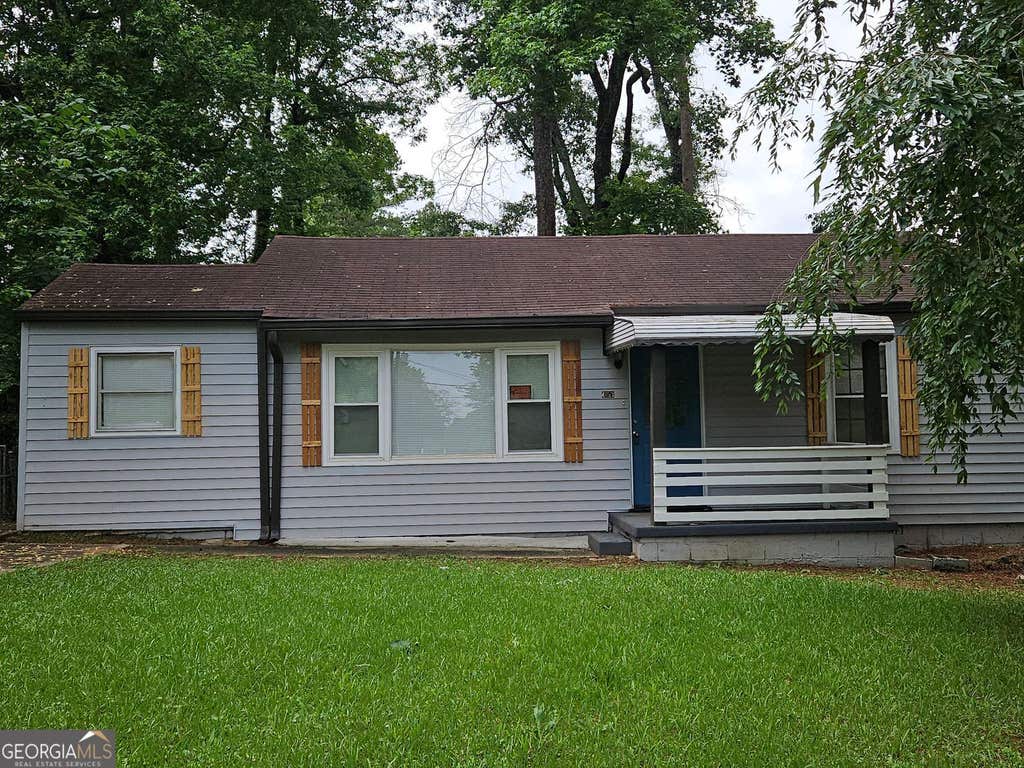 Photo of 4153 Lindsey Drive, Decatur, GA 30035 (MLS # 10783712)