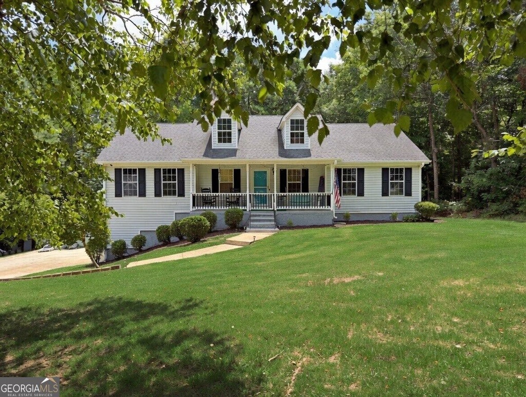 Photo of 1048 Birdseye Vw, LOCUST GROVE, GA 30248 (MLS # 10874508)