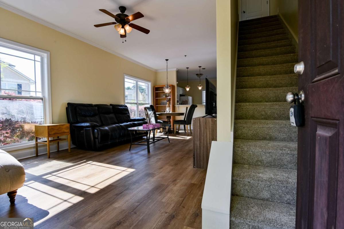 146 Foreman DR
