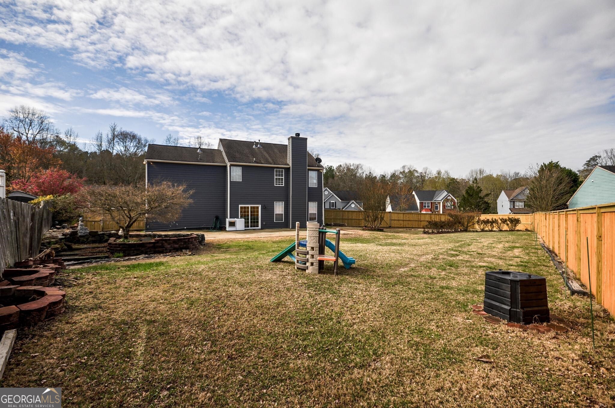 Halstead Lake - Residential