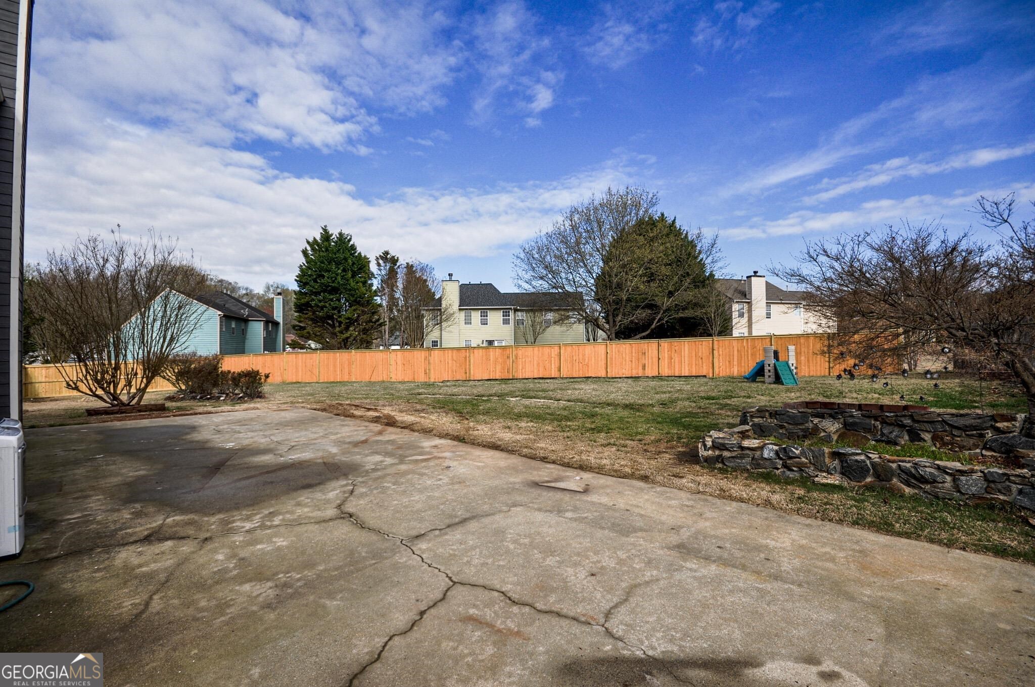 Halstead Lake - Residential