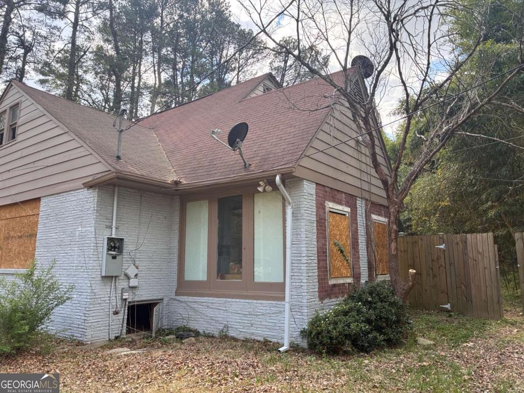 Photo of 4868 Hannah Road, Atlanta, GA 30349 (MLS # 10731430)
