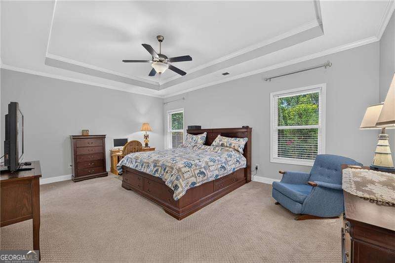 235 Rosemary LNDG