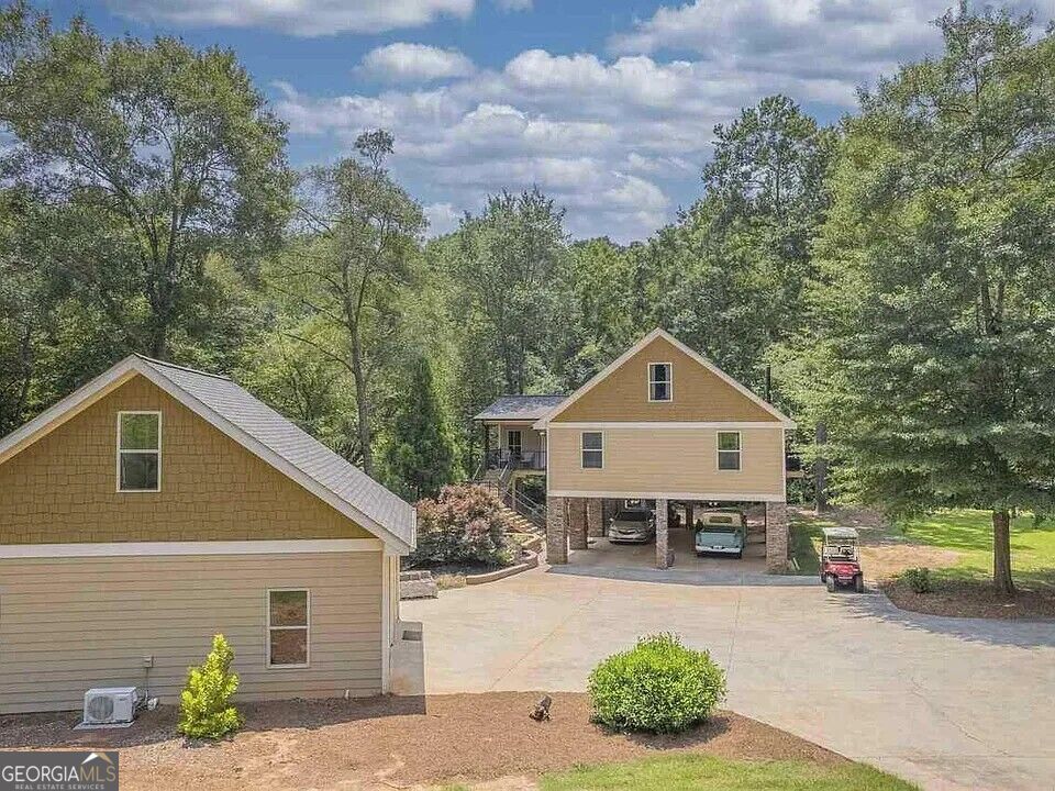 Photo of 599 Meadow Brook Lane, Royston, GA 30662 (MLS # 10857919)