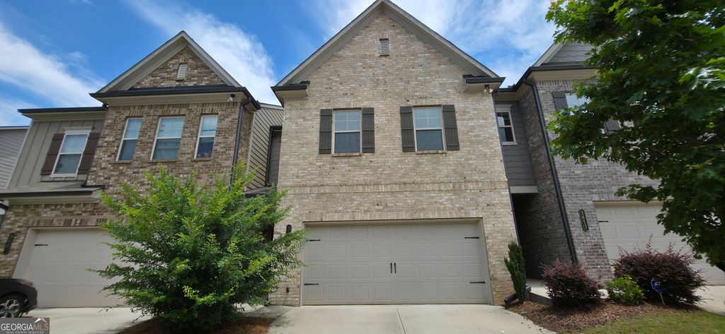 Photo of 3423 PEARL RIDGE Way, Buford, GA 30519 (MLS # 10629722)