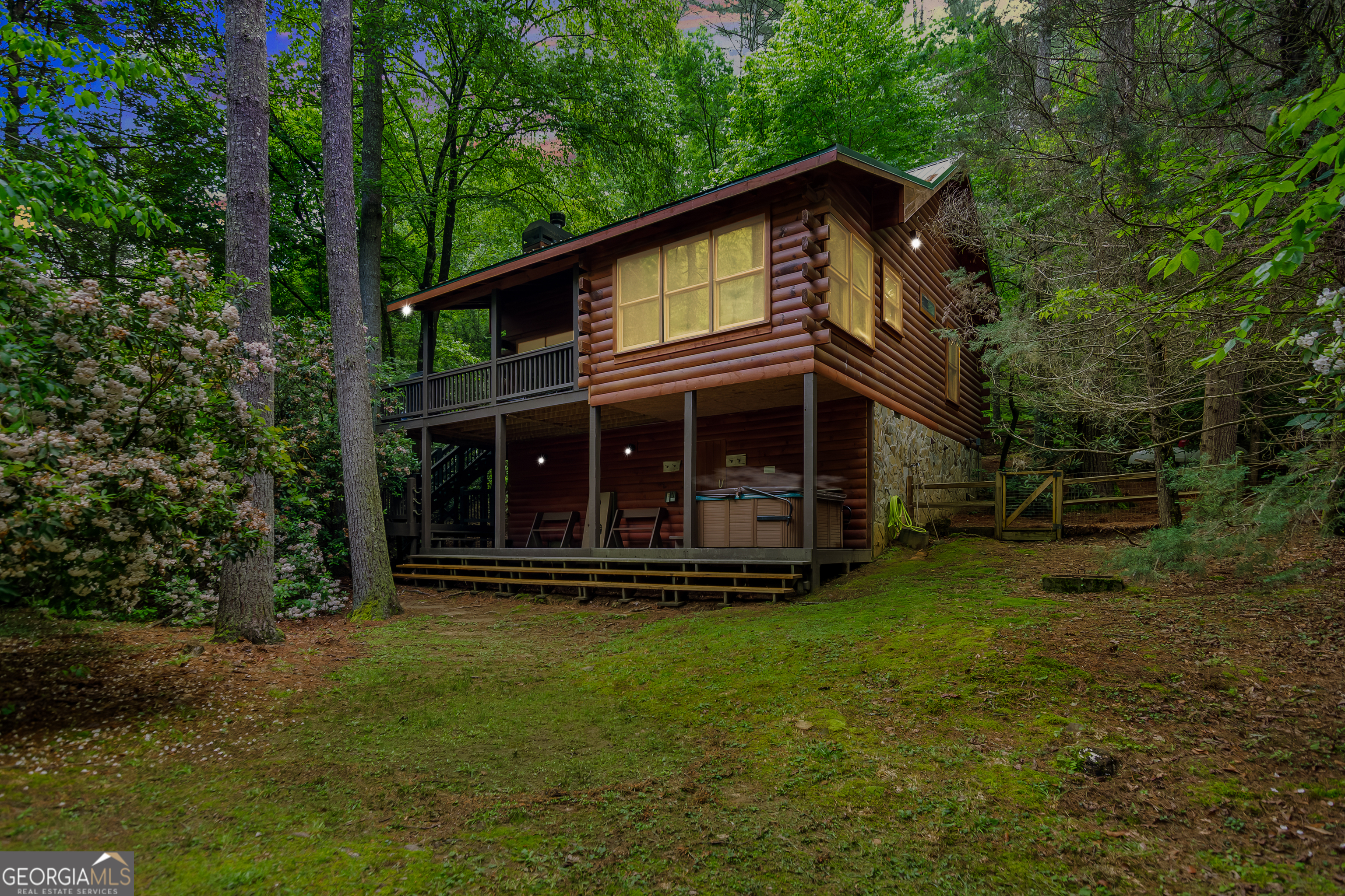 95 Riverbend CT