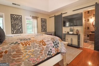 3822 Meeting ST