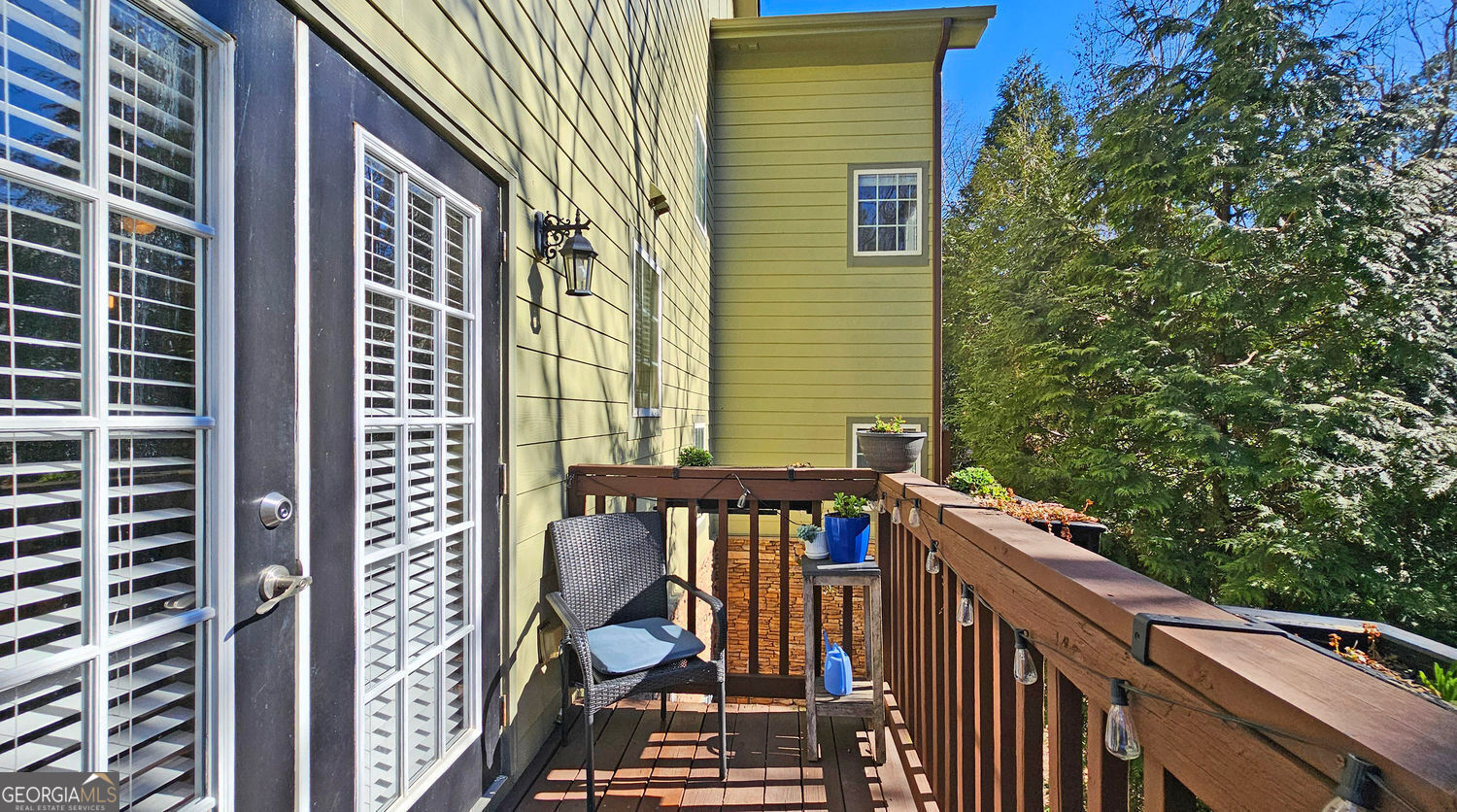 Atlanta, Georgia 30319, United States, 2 Bedrooms Bedrooms, ,3 BathroomsBathrooms,Residential,Active,88099