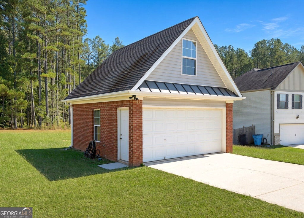 Photo of 120 Post Oak Drive, Jackson, GA 30233 (MLS # 10876197)