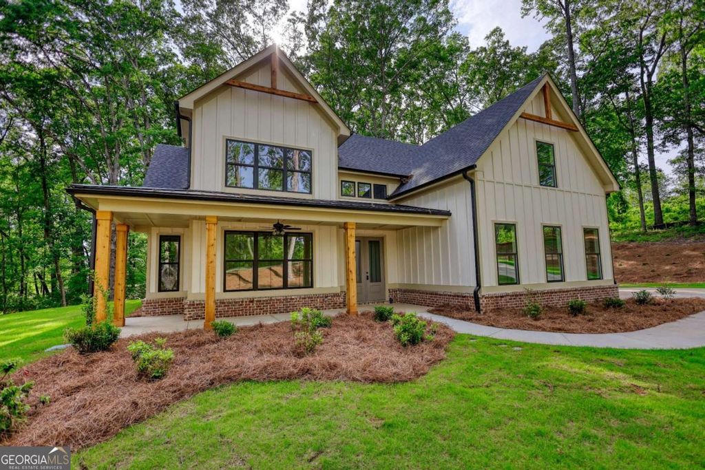 Photo of 462 Ridge Point Drive, Monticello, GA 31064 (MLS # 10625863)