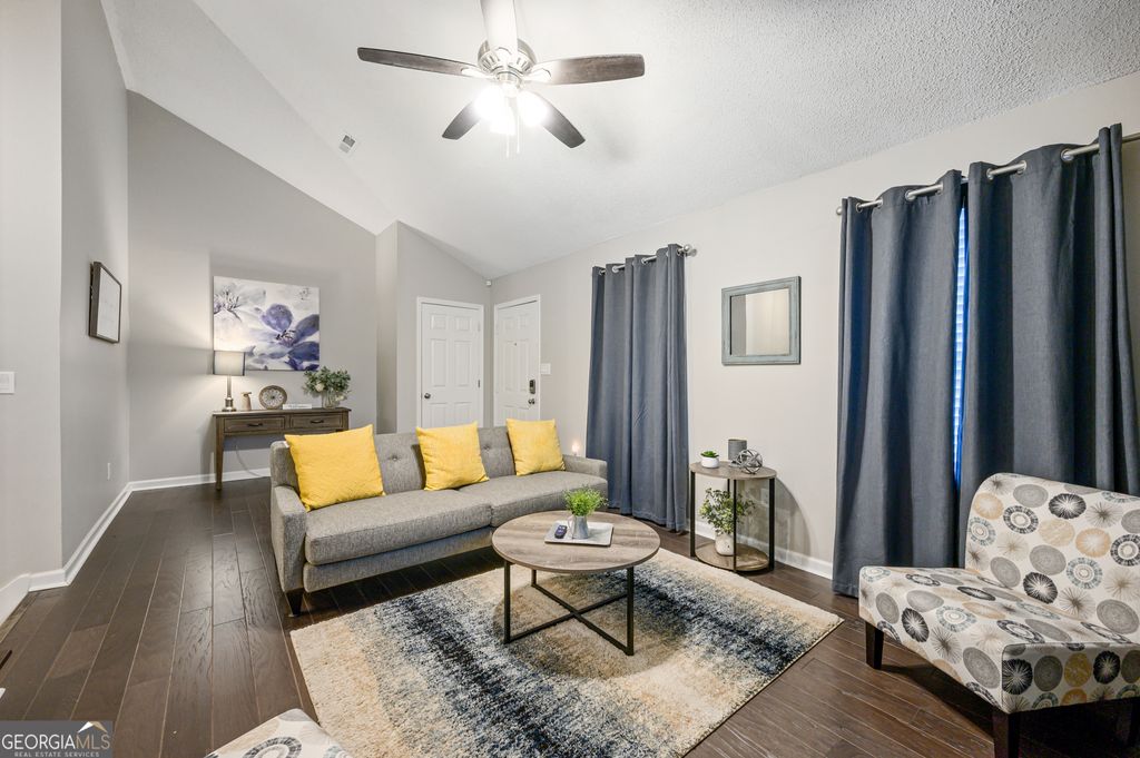 Photo of 10 Jill Lane, Cartersville, GA 30120 (MLS # 10586500)