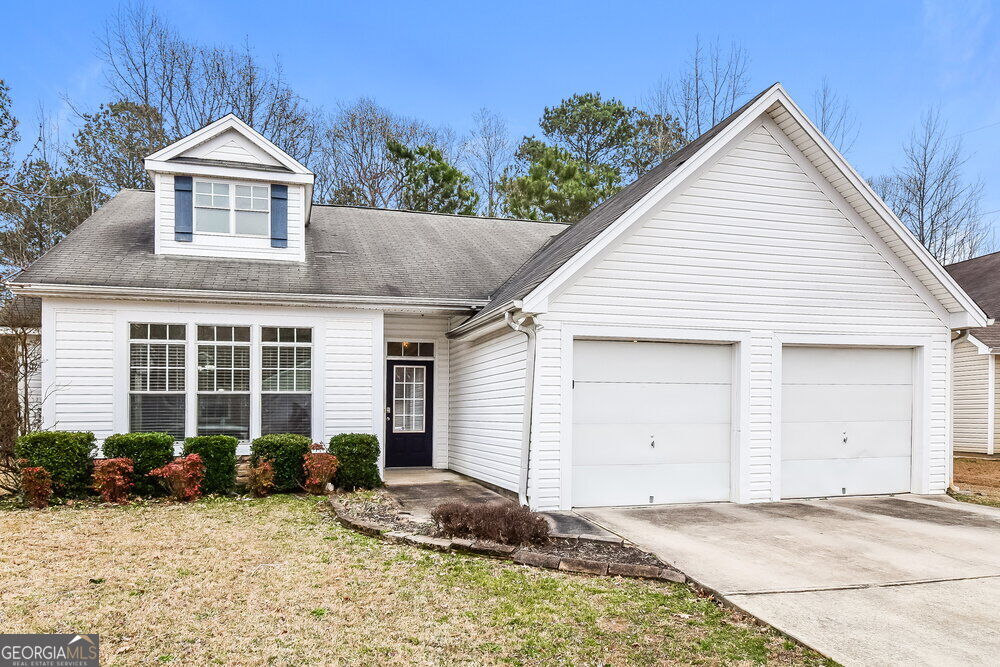 Photo of 54 Camden Way, Fairburn, GA 30213 (MLS # 10829669)