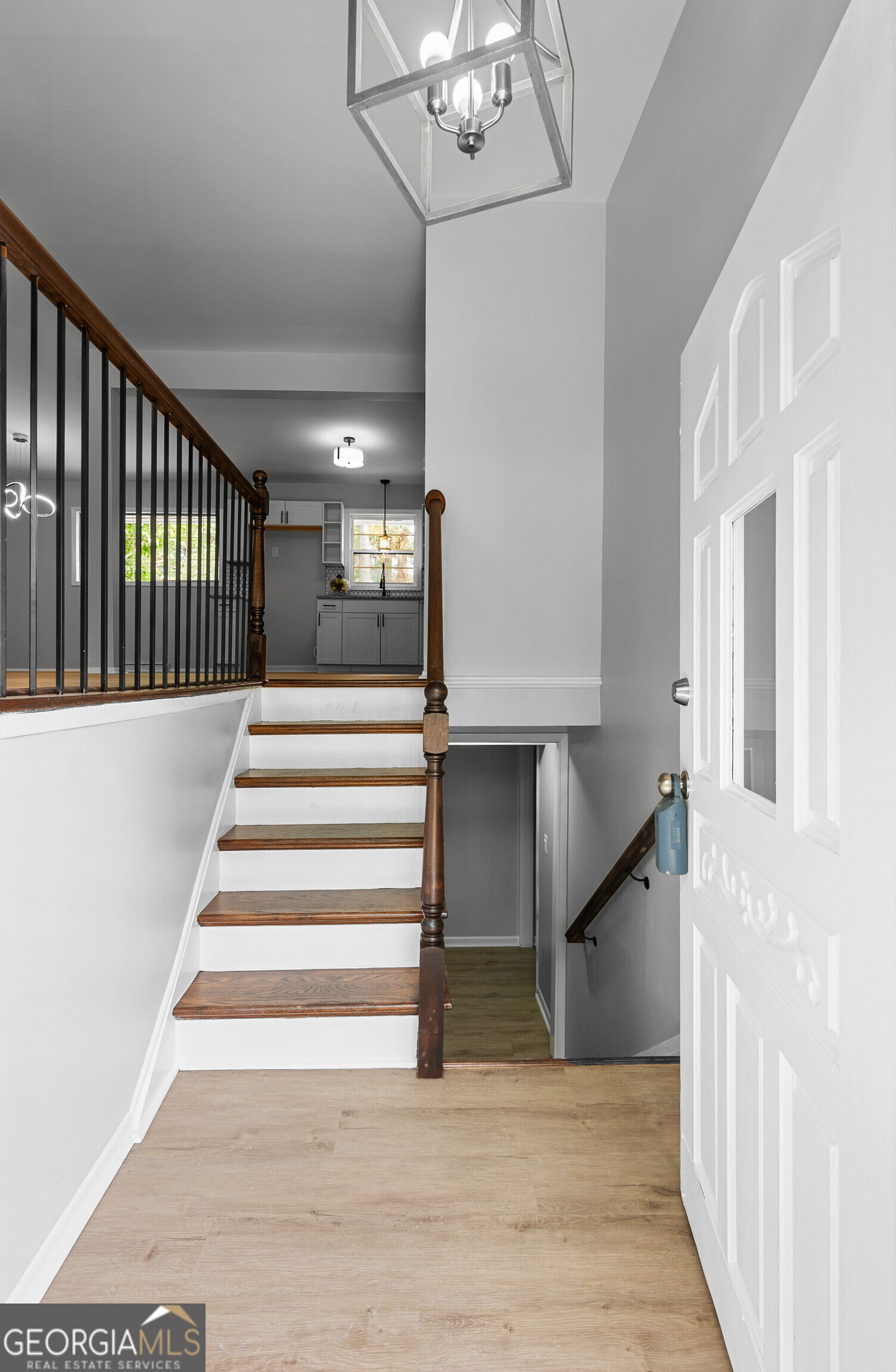 106 Shelia DR