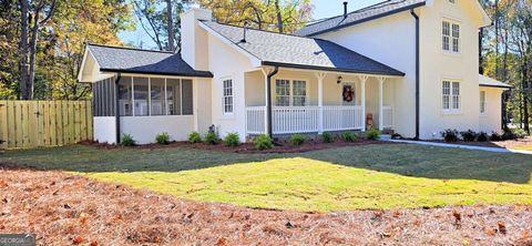 Photo of 2826 WHIPPOORWILL Circle, Duluth, GA 30097 (MLS # 10642821)