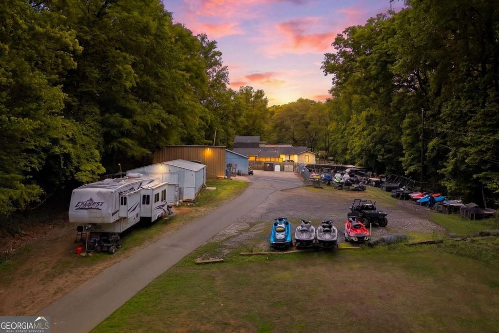 Photo of 2347 Ball Ground Highway, Canton, GA 30114 (MLS # 10758401)