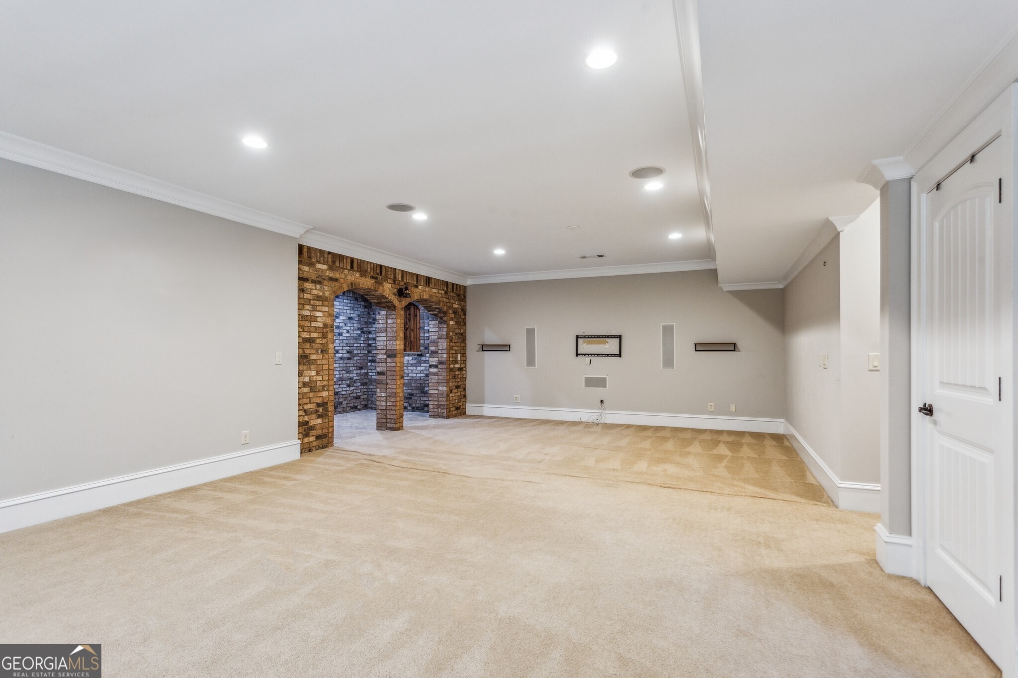 1363 Sylvan CIR NE A