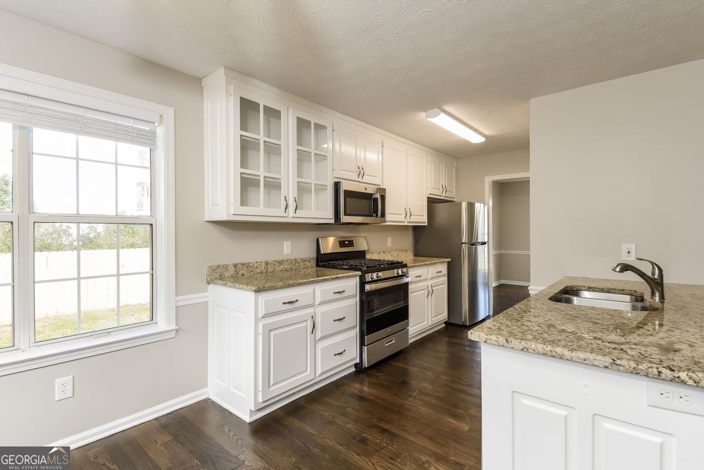 Photo of 390 Westchester Way, Canton, GA 30115 (MLS # 10770624)