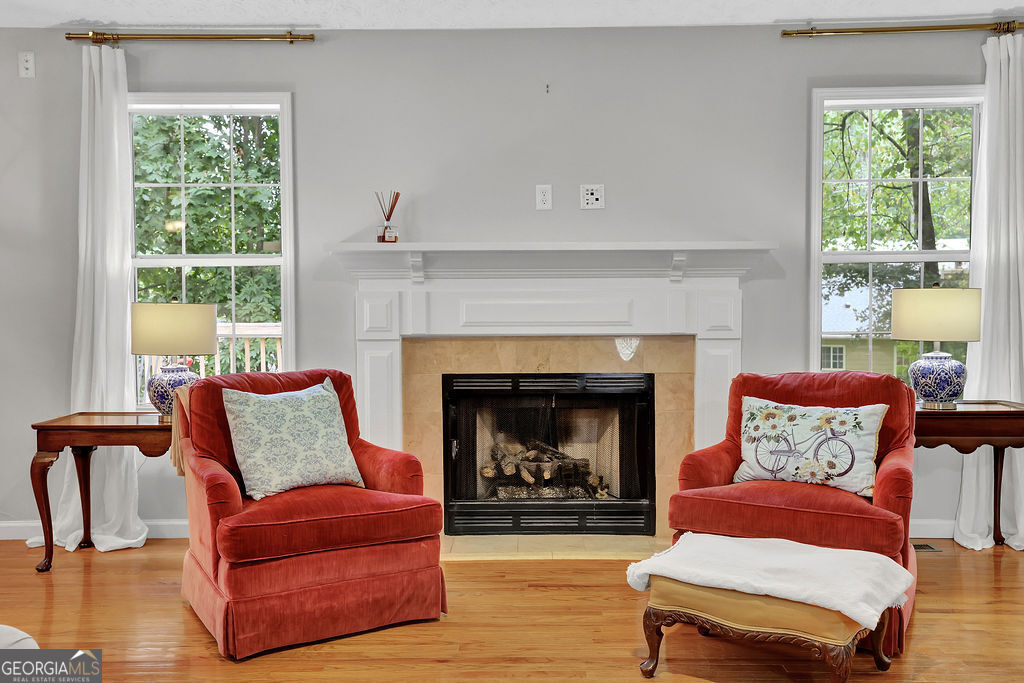 536 Bluff CT
