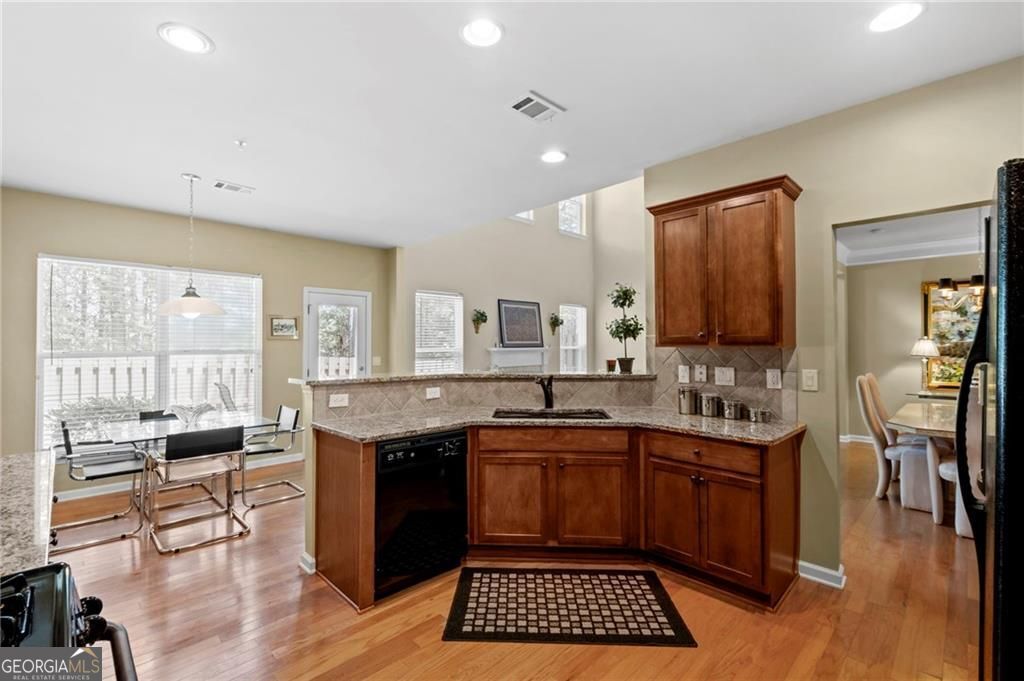 Woodstock, Georgia 30188, United States, 3 Bedrooms Bedrooms, ,3 BathroomsBathrooms,Residential,Active,119863