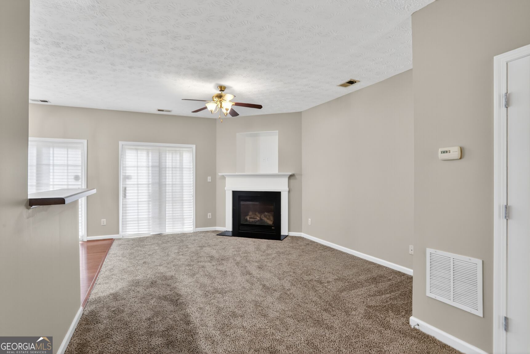 785 SW Celeste LN