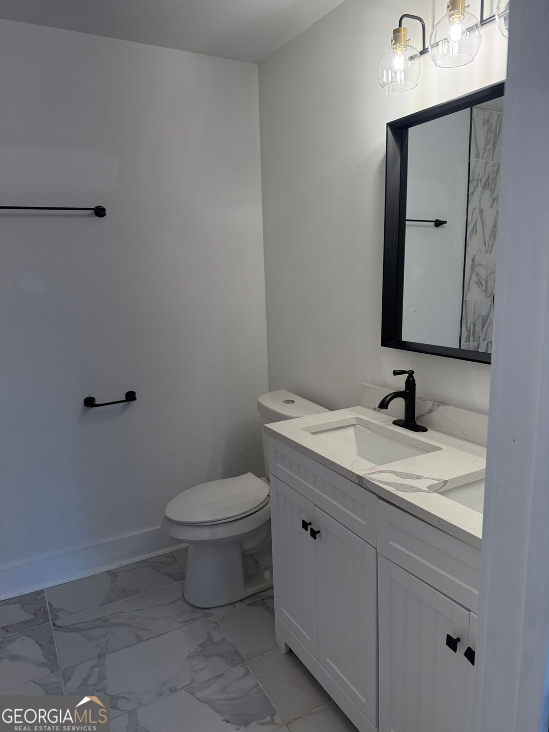 Atlanta, Georgia 30314, United States, 3 Bedrooms Bedrooms, ,2 BathroomsBathrooms,Residential,Active,231655