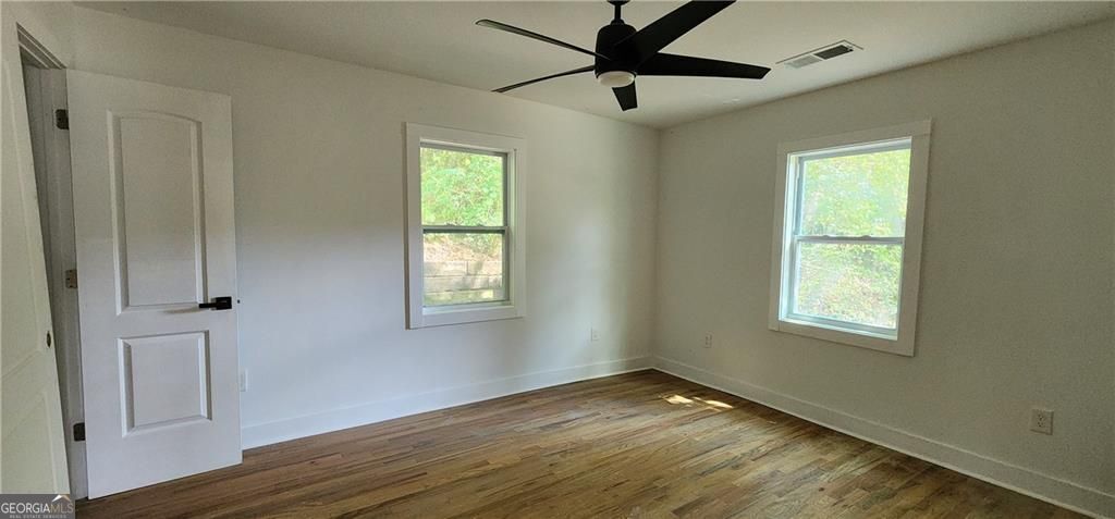 Atlanta, Georgia 30314, United States, 3 Bedrooms Bedrooms, ,2 BathroomsBathrooms,Residential,Active,231655