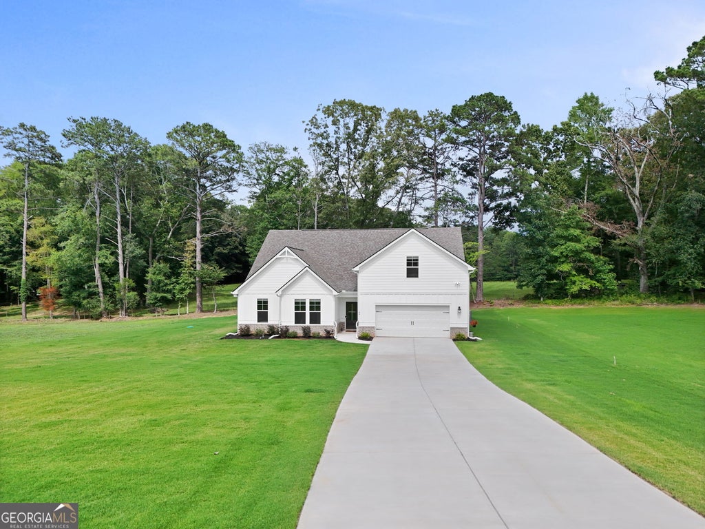 Photo of 96 Whites Pond Road, Moreland, GA 30259 (MLS # 10805393)