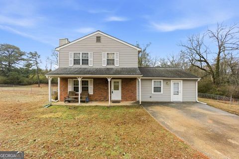 284 Oak RDG Auburn GA 30011