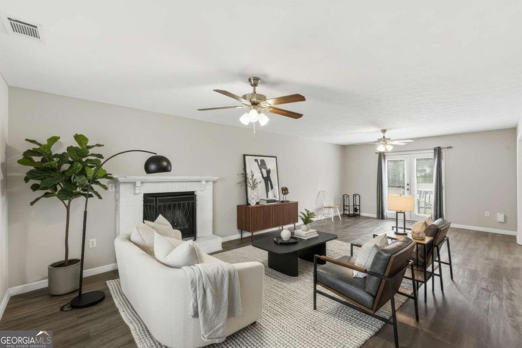 Photo of 284 Oak Ridge, Auburn, GA 30011 (MLS # 10694975)