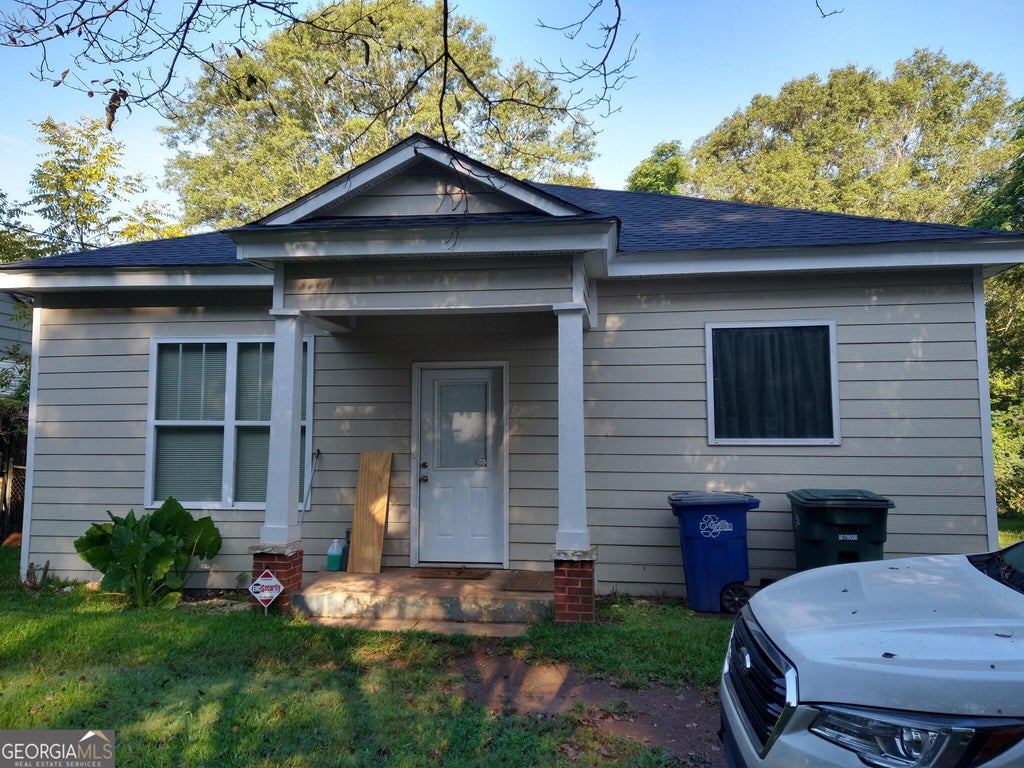 Photo of 238 Spring Street, Griffin, GA 30223 (MLS # 10871006)