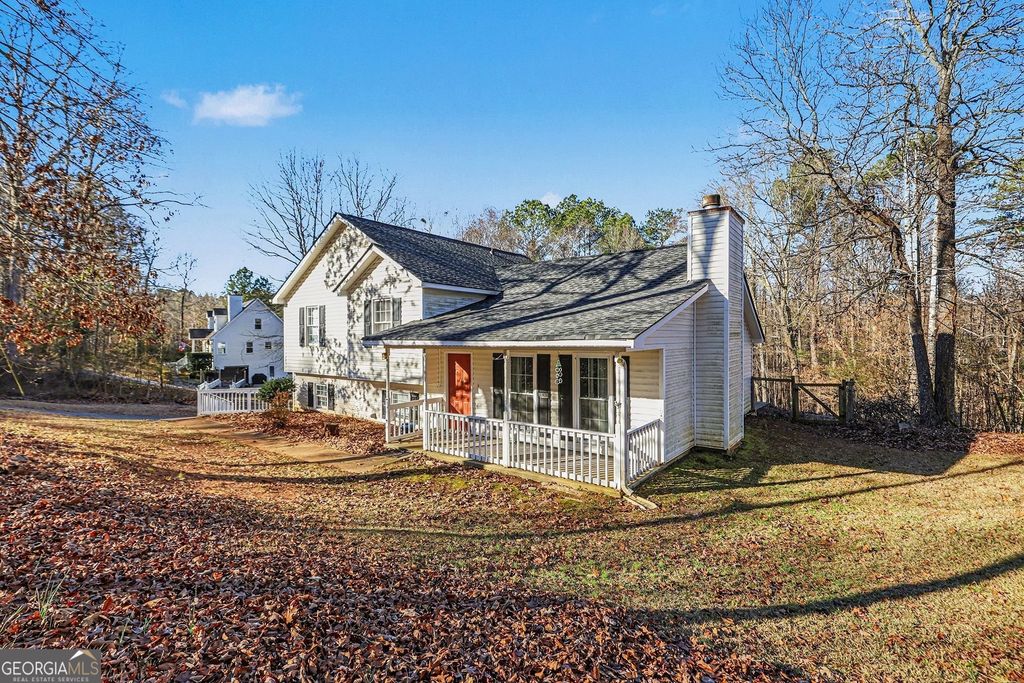 Photo of 105 Gales Way, Newnan, GA 30263 (MLS # 10677582)