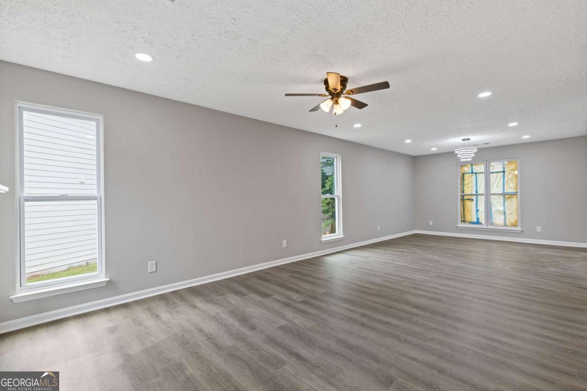 1111 Pin Oak DR